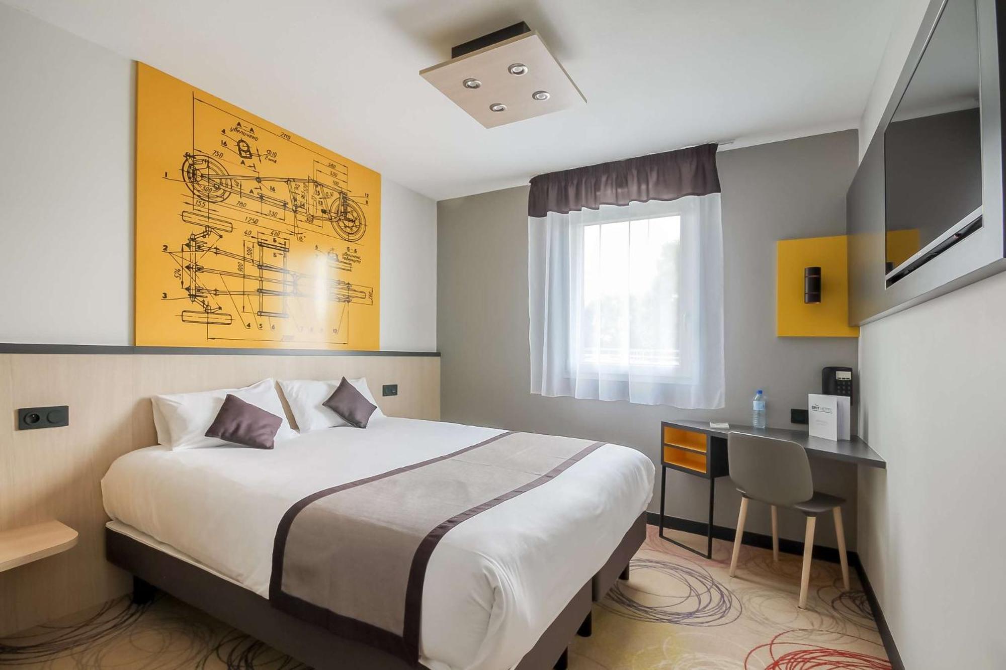 Brit Hotel Le Cottage Le Mans Sud Arnage Buitenkant foto